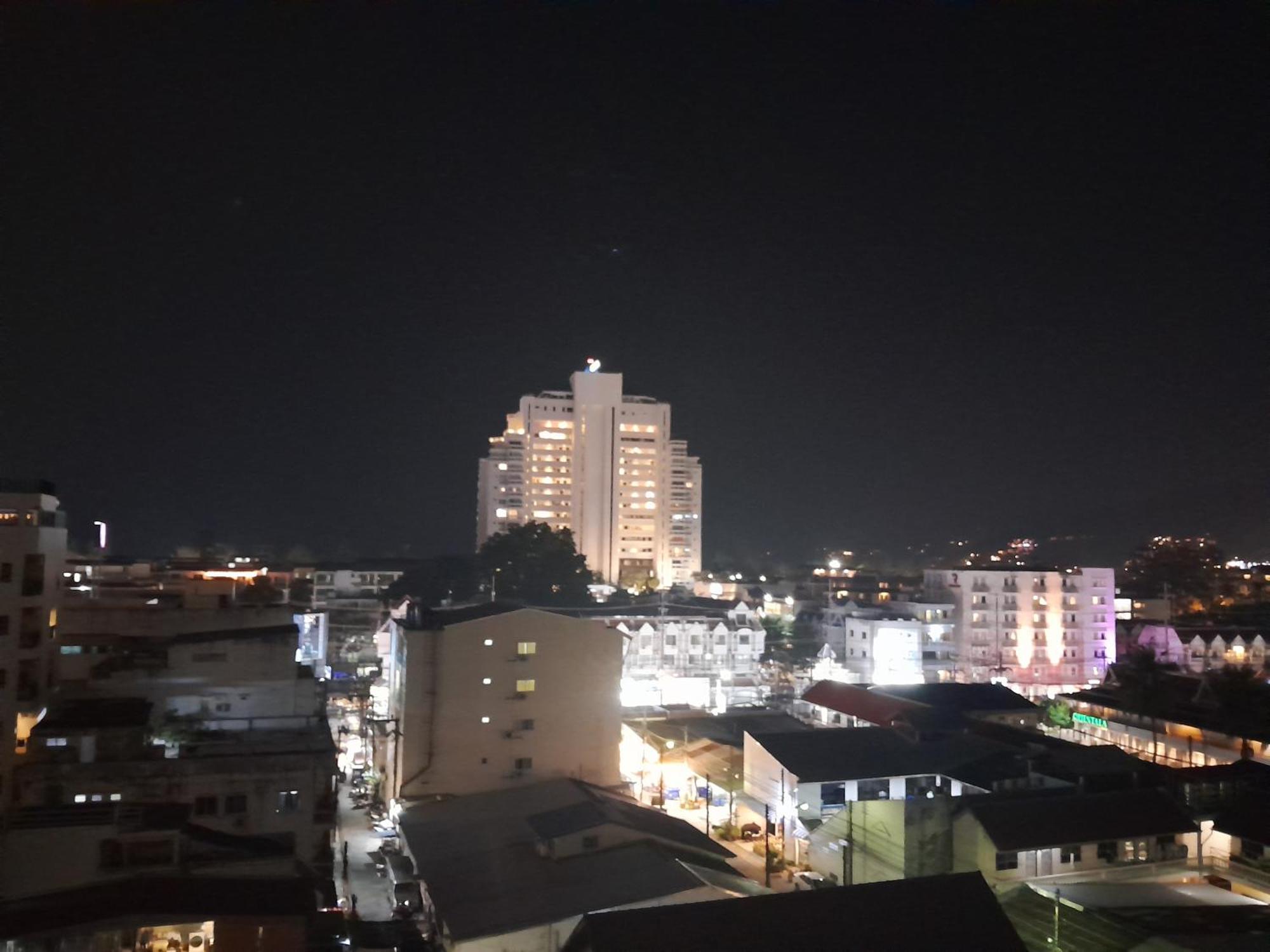 The Billions Condotel Apartamento Patong